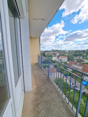 Appartement 2 pièces avec balcon &#8211; TROYES SECTEUR HOPITAL