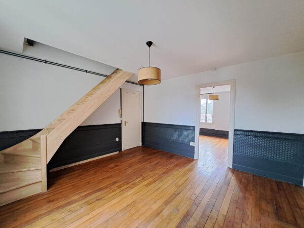 Appartement 4 pièces en duplex avec parking &#8211; SAINTE SAVINE