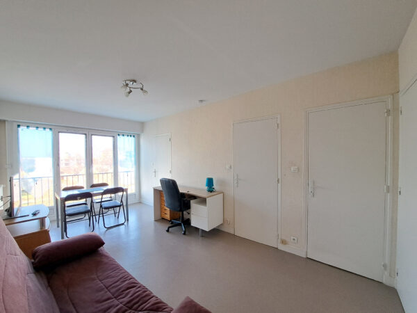 Appartement Studio T1 meublé avec parking &#8211; TROYES